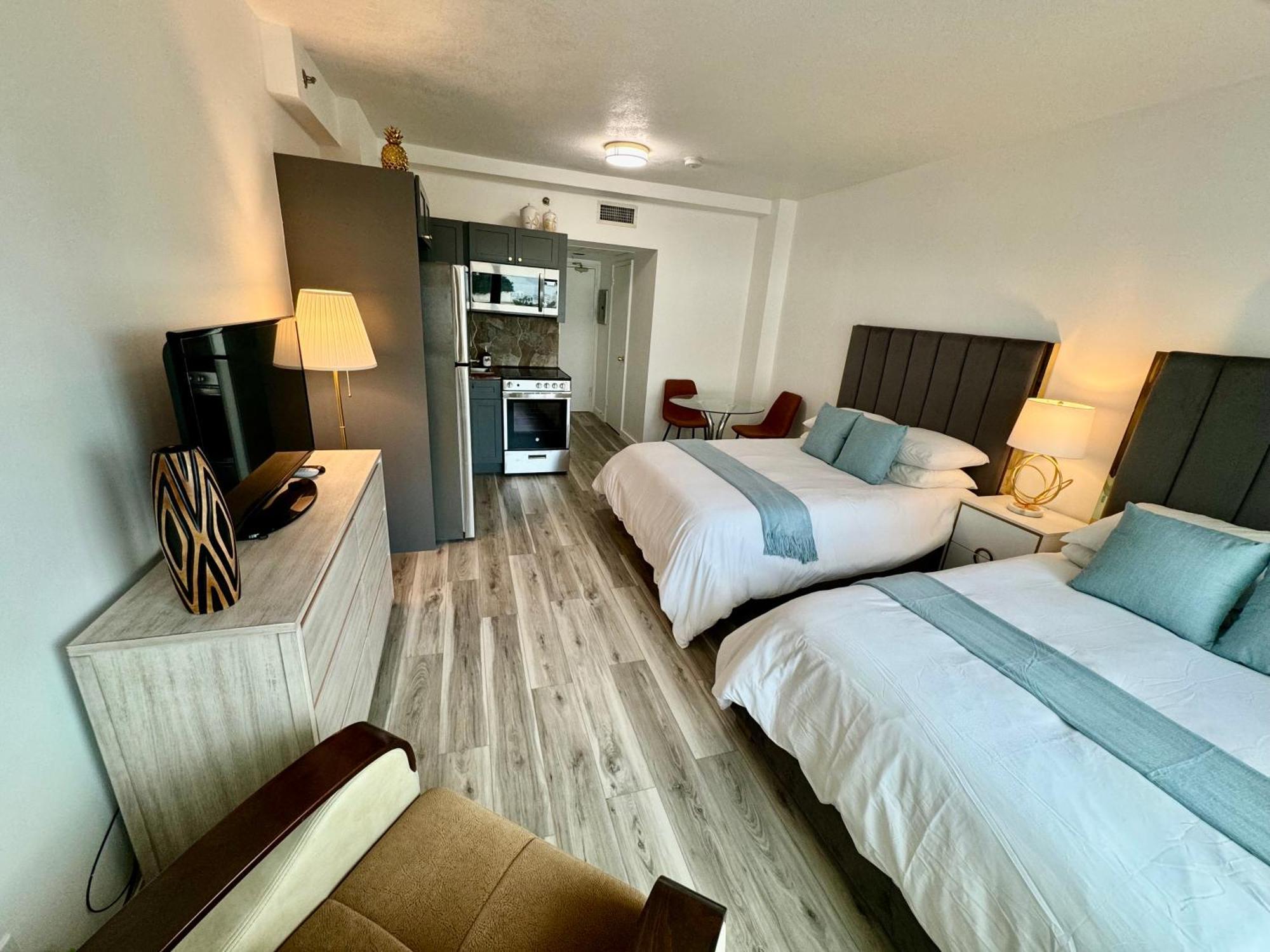 Directly On The Beach With Pool & Parking Miami Beach Exterior foto