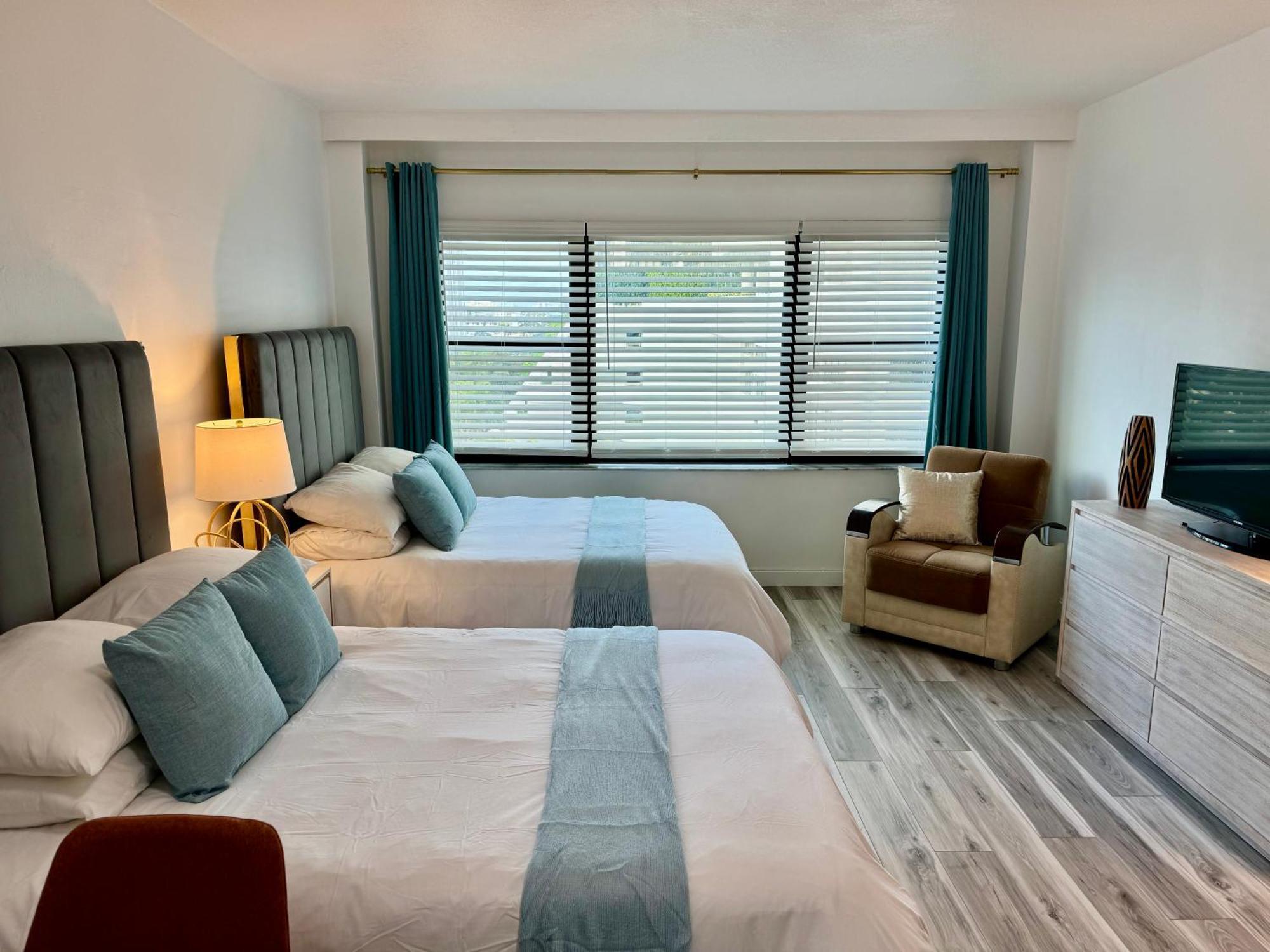 Directly On The Beach With Pool & Parking Miami Beach Exterior foto